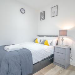 Modern Studio Apartments Sheffield City Centre - Netflix, WiFi, Digital TV