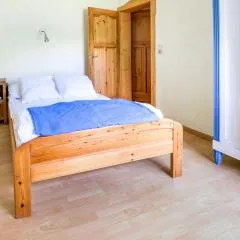 Charming Sea View Apartment in Lozen