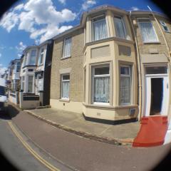 6 berth ground floor flat Glen Villa 2