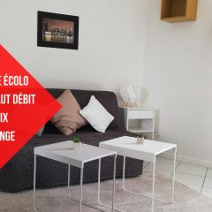 L6 - Green and premium flat close Paris - WIFI & NETFLIX