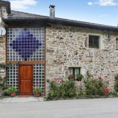 4 bedrooms house with jacuzzi furnished garden and wifi at Tineo