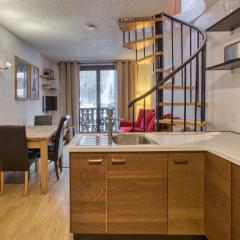 Apartment Petit Dru - Central Chamonix Mezzanine with Mont Blanc