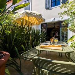 JUNGLE KEYWEEK Townhouse with terrace and garden