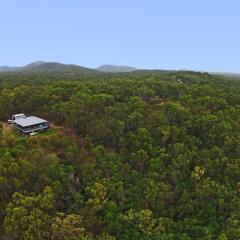 Birdsong Ridge - where nature meets the ocean.