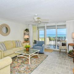 LaPlaya 204D Beach-lovers paradise 200 feet of private beach along the turquoise Gulf of Mexico