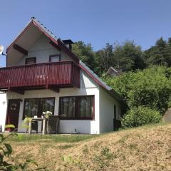 Holiday home in Reimboldshausen with balcony