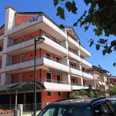 Maestrale Canova Apartments