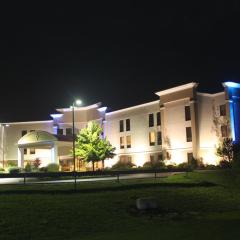 Holiday Inn Express Lewisburg - New Columbia, an IHG Hotel