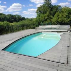 Chalet d'une chambre avec piscine partagee sauna et jardin clos a Louatre