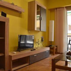 Colourful Apartment in AthensCity 1min from Subway