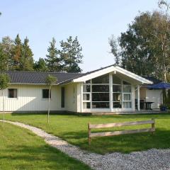 10 person holiday home in Gr sted