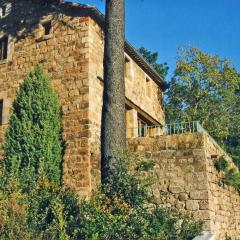 Belle et grande maison ardèchoise