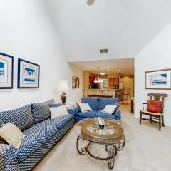 Colonnade Club 152