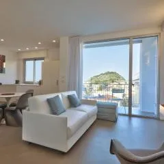 Home del Corso