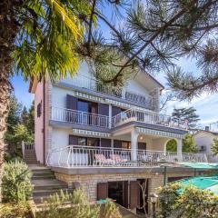 Villa Calma by El-Pi Tours