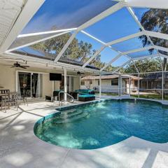 Modern Home with Screened-In Pool 4 Mi to the Beach