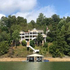 Luxe Lakefront Home on Norris Lake with Boat Slip!