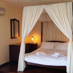 Elena's Athenian Penthouse