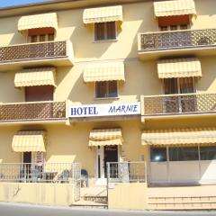 Hotel Marnie