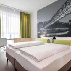 Super 8 by Wyndham Oberhausen am Centro