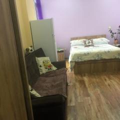 Студия с балконами на море и горы