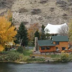River's Bend Lodge