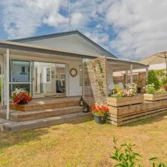 Park Drive - Whangamata Holiday Home