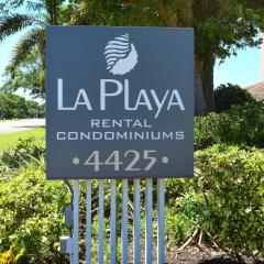LaPlaya 106A Beach front Just steps to the white sand and turquoise Gulf of Mexico