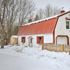 Charming Studio Less Than 10 Miles to Wells Beaches!