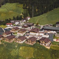 Farm Resort Geislerhof -Family Chalet-