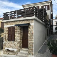 SAMOS MARIAs' STONE HOUSE 1