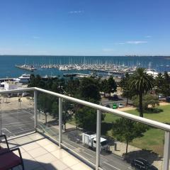 Geelong Waterfront Penthouse Apartment