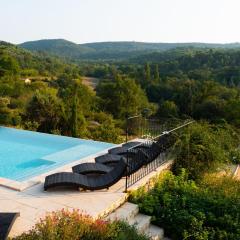 Luxury villa in Provence with a private pool