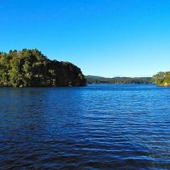 Lakeside Villa - Lake Rotoiti Holiday Home