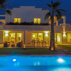 PORTOVERDE BEACH VILLA 12, Emma Villas