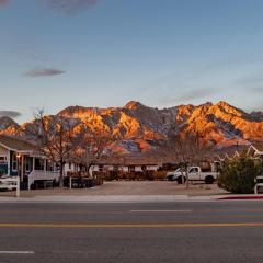 Mt Williamson Motel and Basecamp