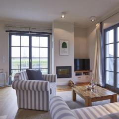 Reetland am Meer - Premium Reetdachvilla mit 2 Schlafzimmern, Sauna und Kamin E22