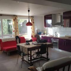 Apartamento T28 Edif Europa y parking gratuito