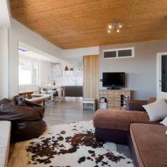 3 bdrm Penthouse in Sierra Nevada - 10 pax