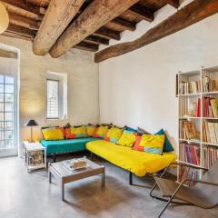 Studio avec balcon et wifi a Villeneuve les Avignon