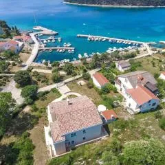 Beachfront Holiday House Kaliope