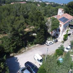 T3 avec grande terrasse et jardin sur les hauteurs de Martigues