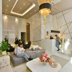 Ghan Hotel