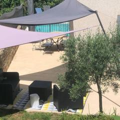 Villa Provence climatisée, jardin, piscine privée chauffée, Wifi