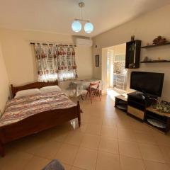 88 Apartment Himare