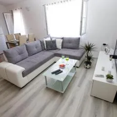Apartment Toni