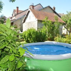 Maison de 2 chambres avec terrasse et wifi a Ornans