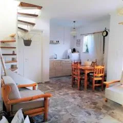 Perigiali beach apartment