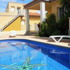 Riumar "Migjorn", 50m to beach, private pool, On-Site-Service, dog beach