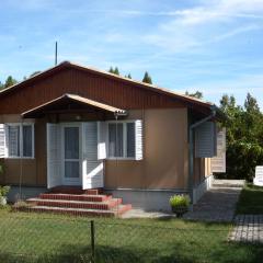 Holiday home in Balatonfenyves 38374